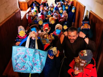 852e27e312b44df9fc5f34e252b7056593571252